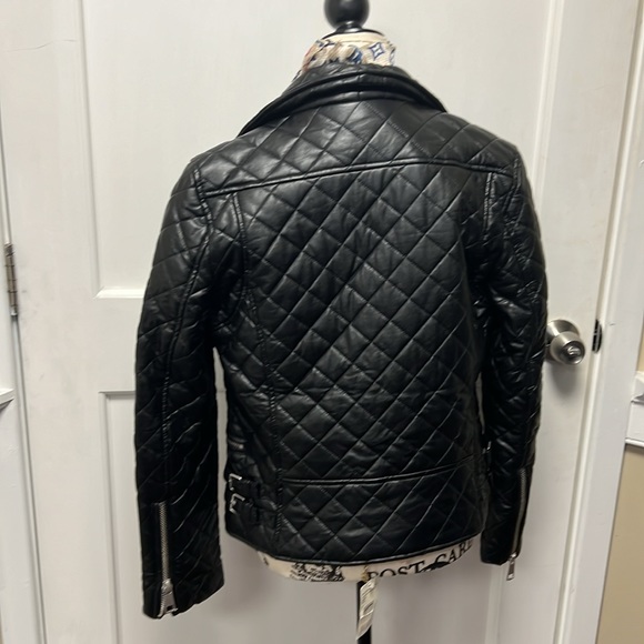 STELLA + LORENZO QUILTED FAUX JACKET - Picture 4 of 8